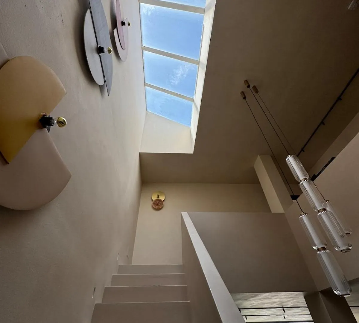 Stunning 4 Bedrooms En-Suite In Marbella Estepona 0*,  Spagna